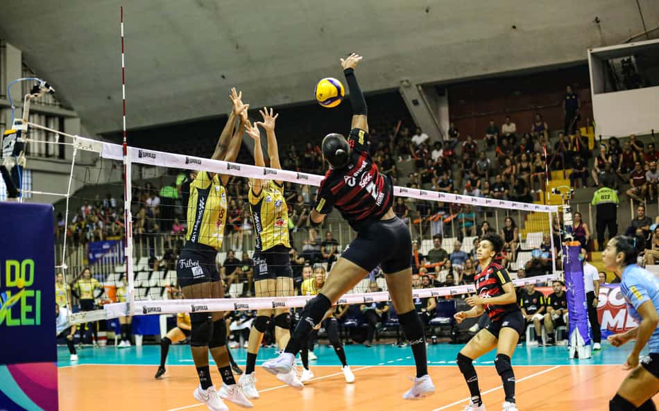 Sesc Flamengo avança aos playoffs da Superliga como líder; veja os confrontos