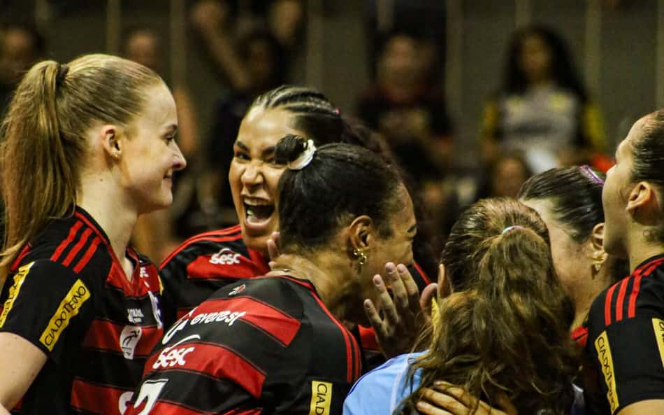Sesc RJ Flamengo vence Mackenzie e avança aos playoffs da Superliga Feminina na liderança (Foto: ulliana Nascimento / CRF)