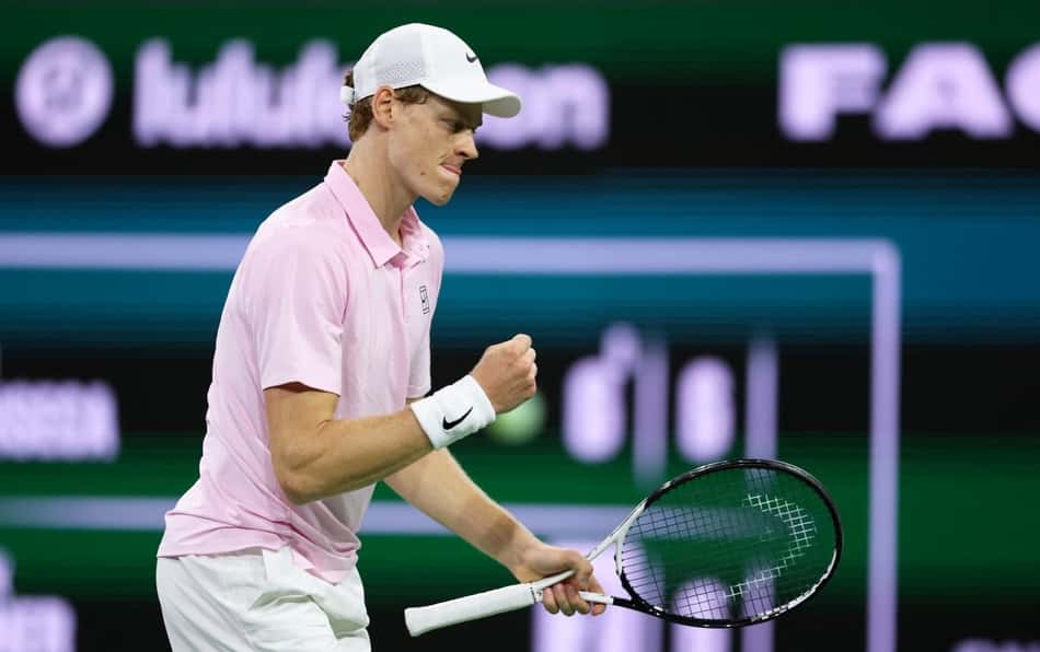Sinner ganha cinco pontos seguidos e vence tiebreak contra João Fonseca; vídeo