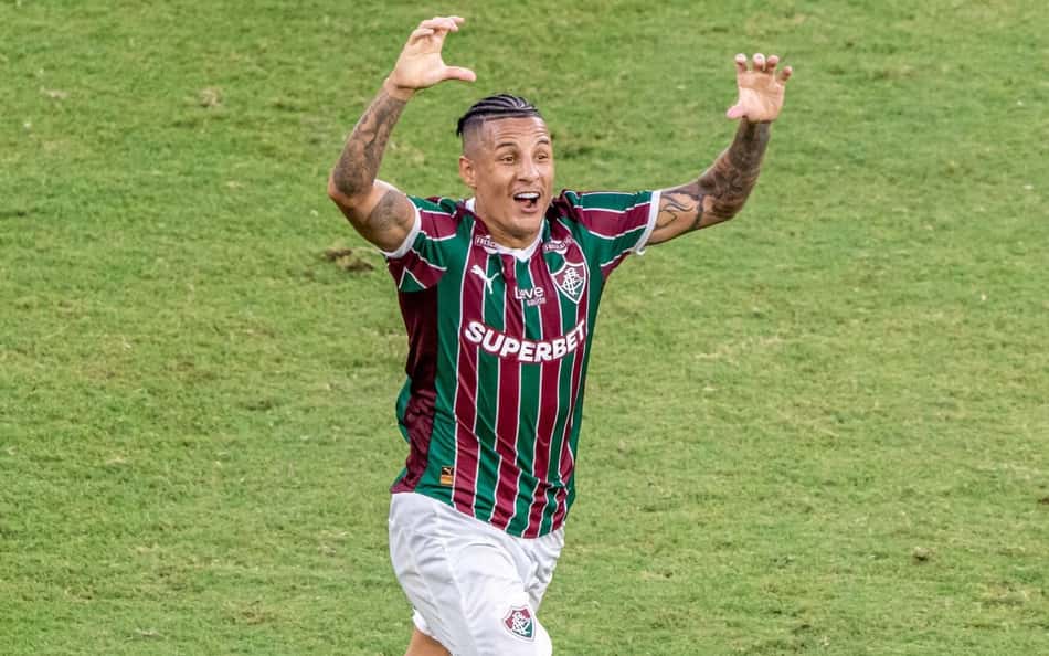 Melhores momentos: Arana faz gol nos acréscimos, e Fluminense vence batalha contra o Athletico-PR
