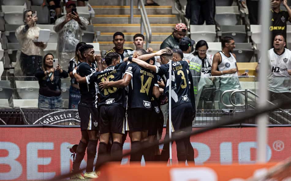 Melhores momentos: Atlético-MG vence o Inter e conquista primeira vitória no Brasileirão