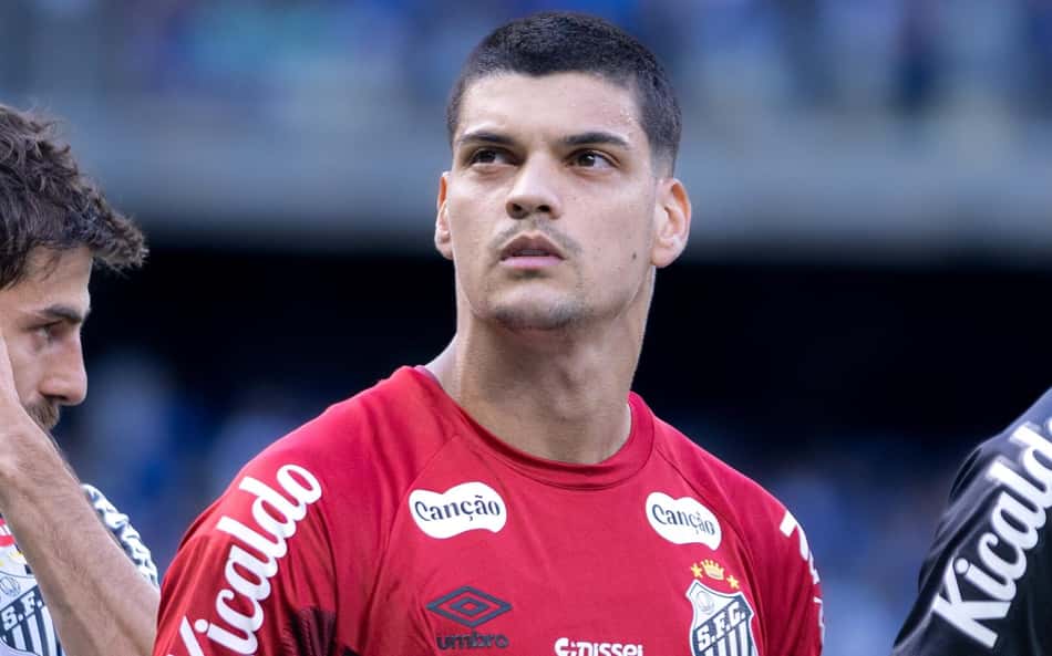 Defesa de Brazão em Cruzeiro x Santos viraliza: 'Seleção'