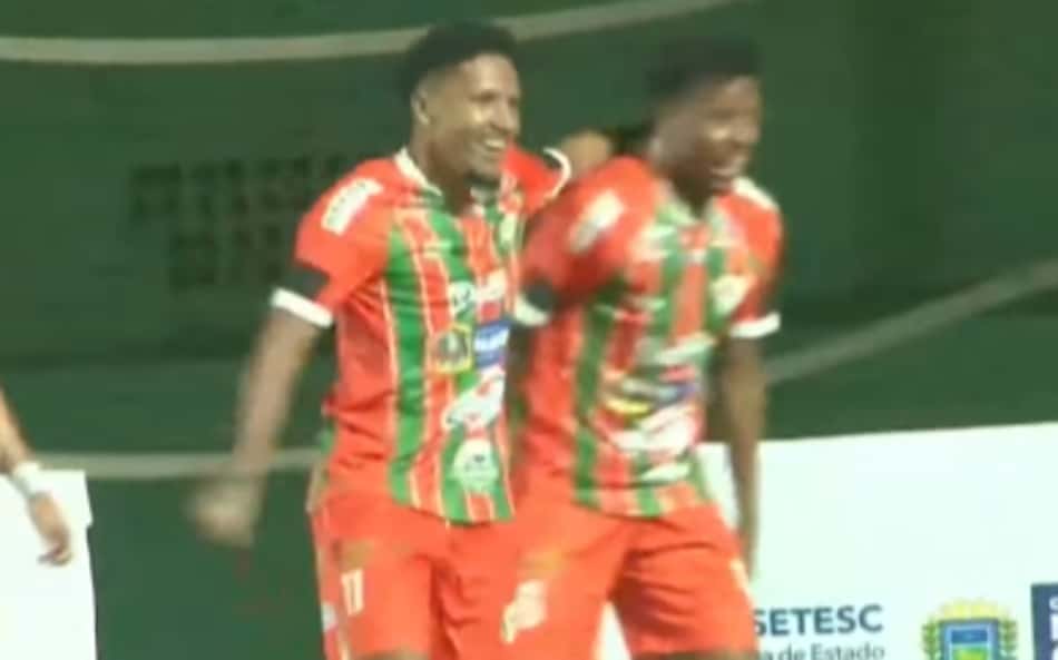 Naviraiense sai na frente do Bataguassu na semifinal do Sul-Mato-Grossense