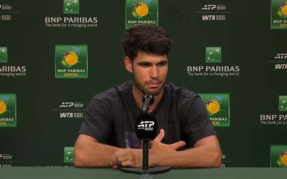 Após derrota, Alcaraz se impressiona com Medvedev: 'Nunca vi jogar assim'