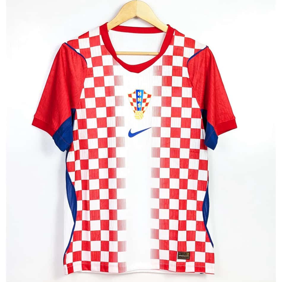 Croácia - Uniforme I (Foto: Divulgação)