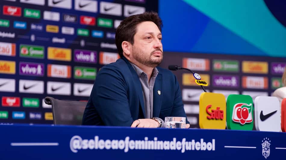 Arthur Elias convocou a Seleção Feminina para o FIFA Series nesta quarta-feira (25) Créditos: Samara Moumei/CBF