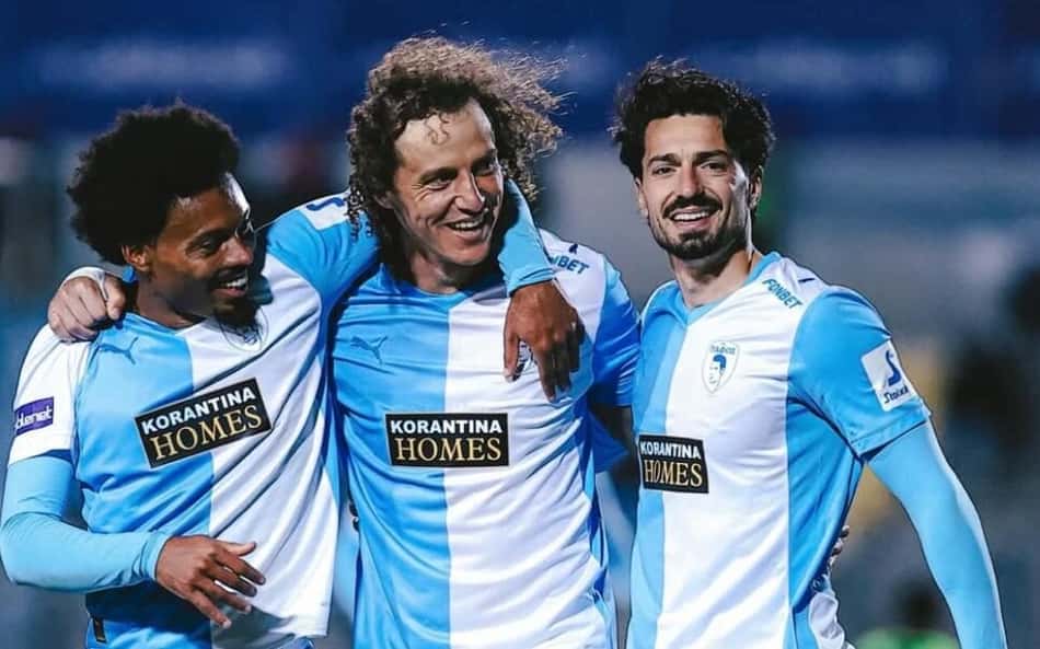 Em grande fase, David Luiz comanda reação do Pafos rumo aos playoffs