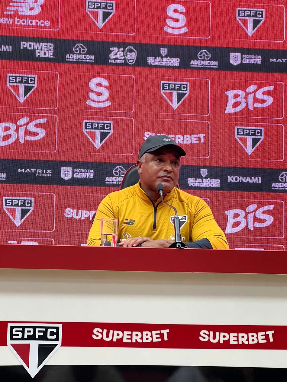 Roger Machado, técnico do São Paulo