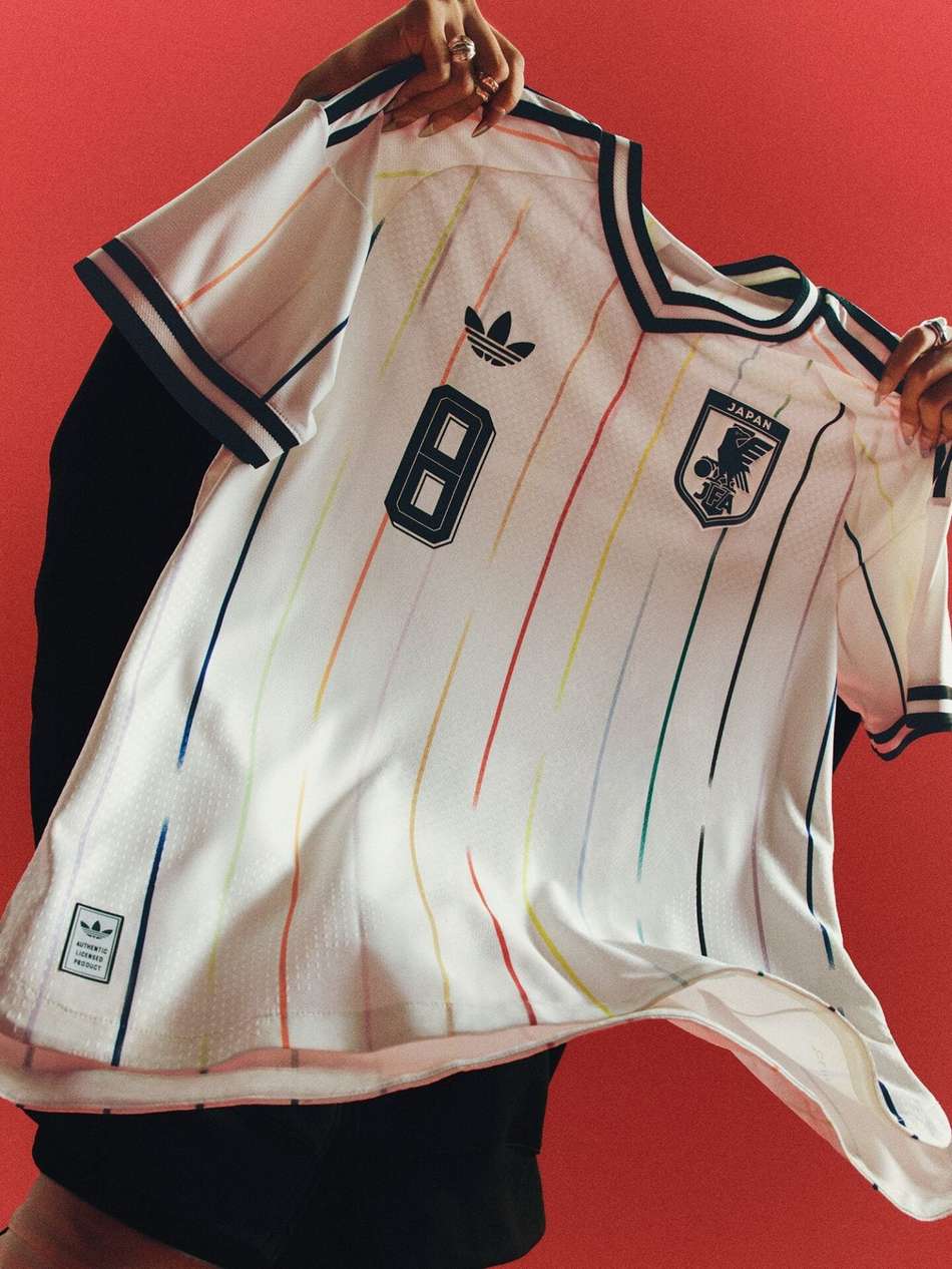 Japão - Uniforme II (Foto: Divulgação)