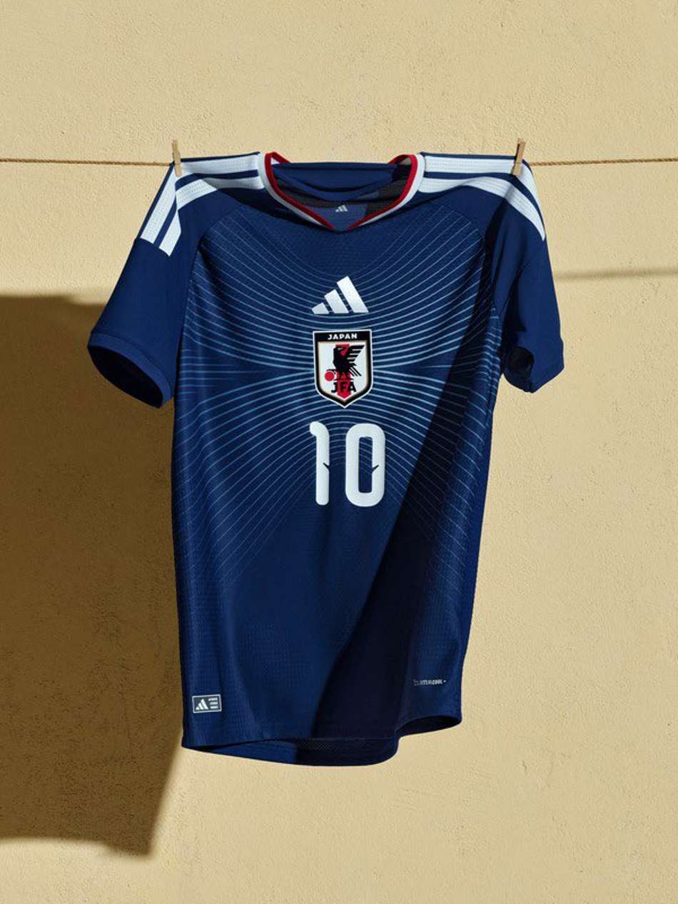 Japão - Uniforme I (Foto: Divulgação)