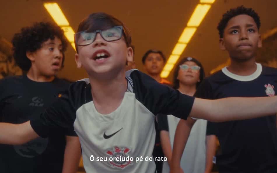 Corinthians: anúncio de Lingard com direito a 'mini Craque Neto' viraliza