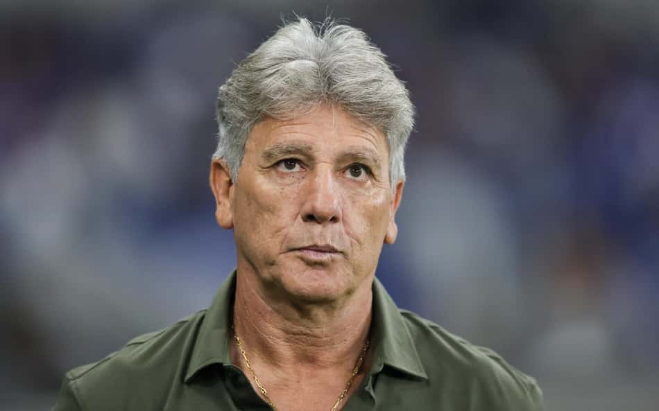 Renato Gaúcho diverge de Admar Lopes sobre arbitragem de Cruzeiro x Vasco