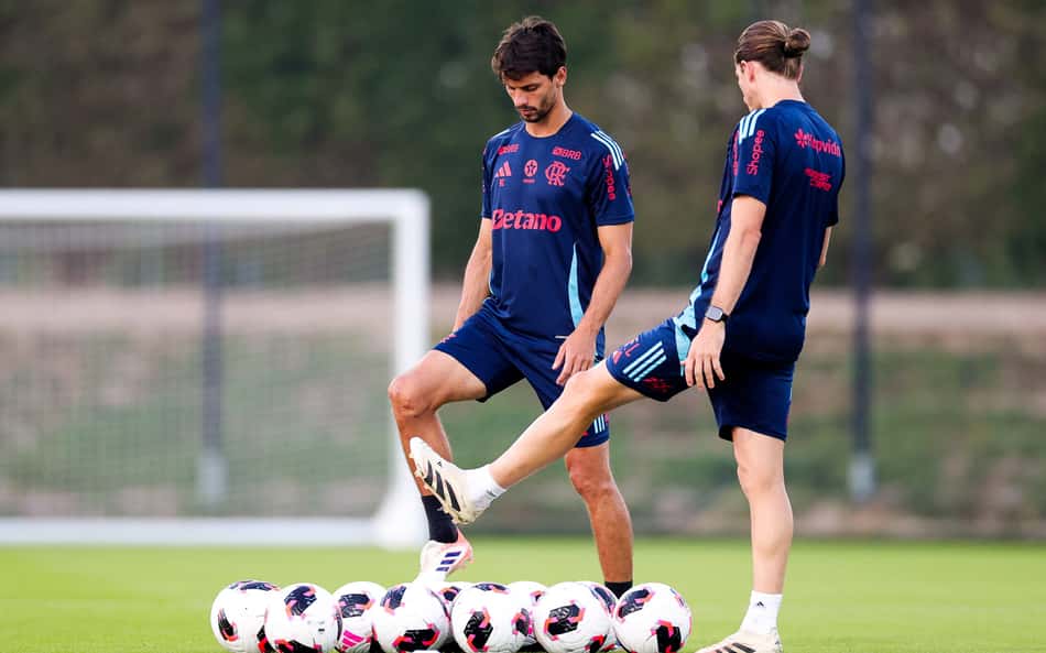 Rodrigo Caio pede demissão do Flamengo após saída de Filipe Luís
