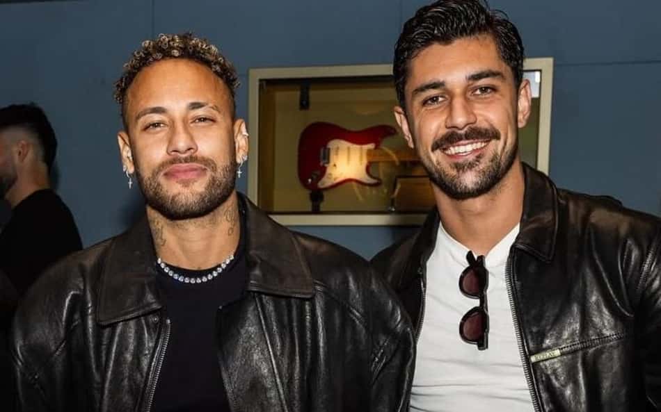 Neymar opina sobre saída de João Basso do Santos: 'Merecia mais respeito'