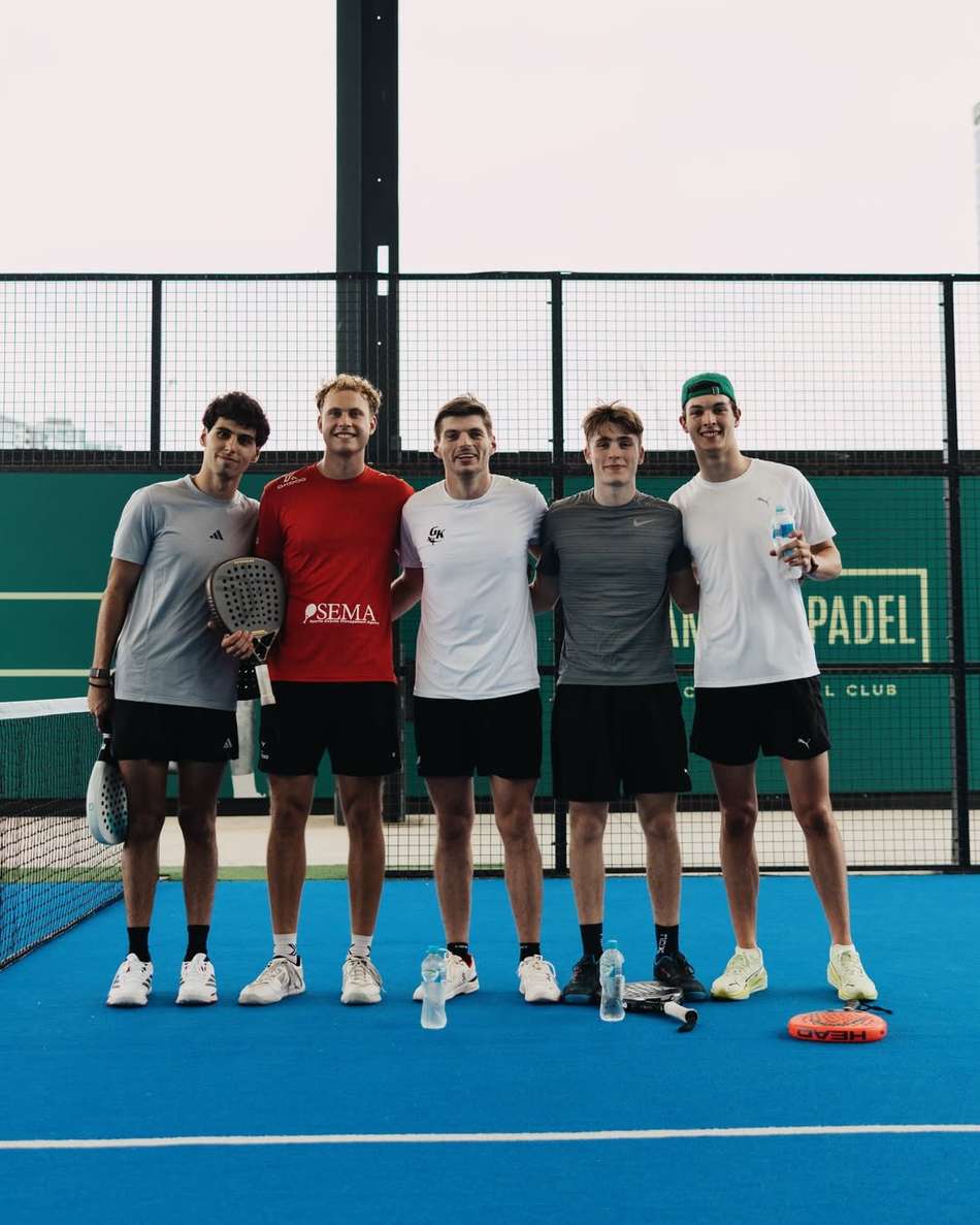Pilotos jogam padel na véspera do início do GP da Austrália de F1 (Foto: Reprodução/ Instagram)