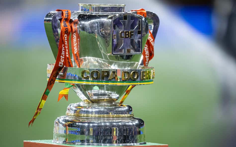 Taça trofeu da Copa do Brasil
