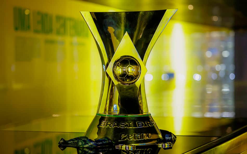Lesão em jogo da 8ª rodada do Brasileirão choca torcedores: 'Bem feia'