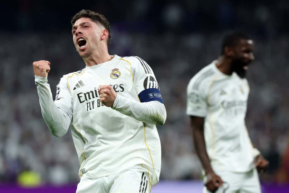 Valverde comemorando gol marcado no duel entre Real Madrid e Manchester City
