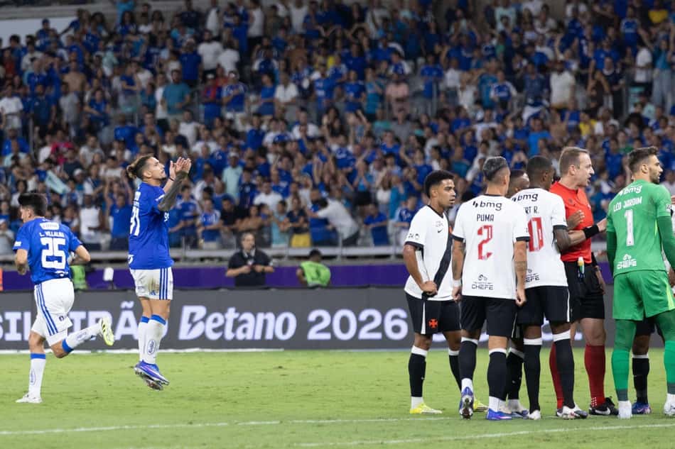 Encontro mais recente entre Vasco e Cruzeiro terminou empatado em 3 x 3 no Mineirão