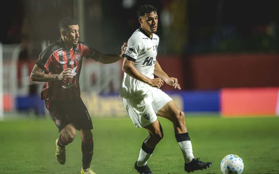 Victor Hugo em Atlético x Vitória (Foto: Pedro Souza / Atlético)