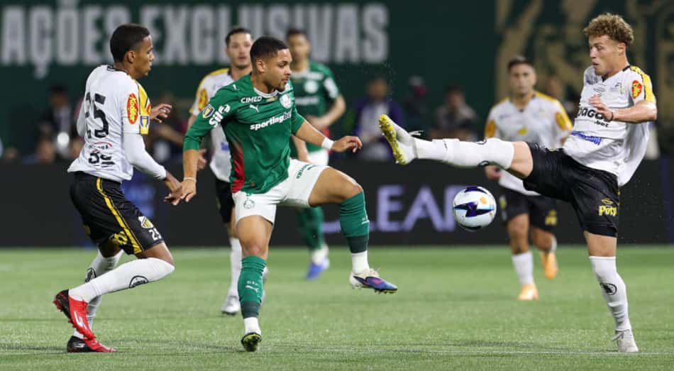 Vitor Roque durante Palmeiras x Novorizontino (Foto: Cesar Greco/Palmeiras/by Canon)