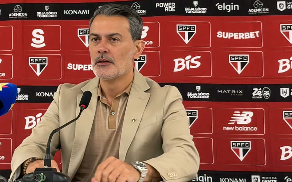 Rui Costa se manifesta após eliminação do São Paulo e critica arbitragem