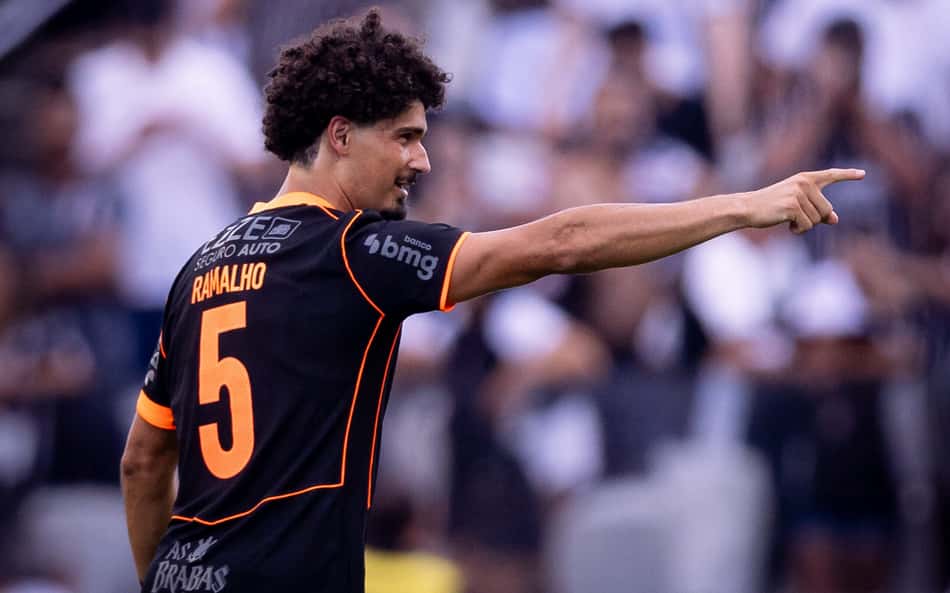 André Ramalho marcou o gol mais bonito do Paulistão (Foto: Rodrigo Coca/Agência Corinthians)