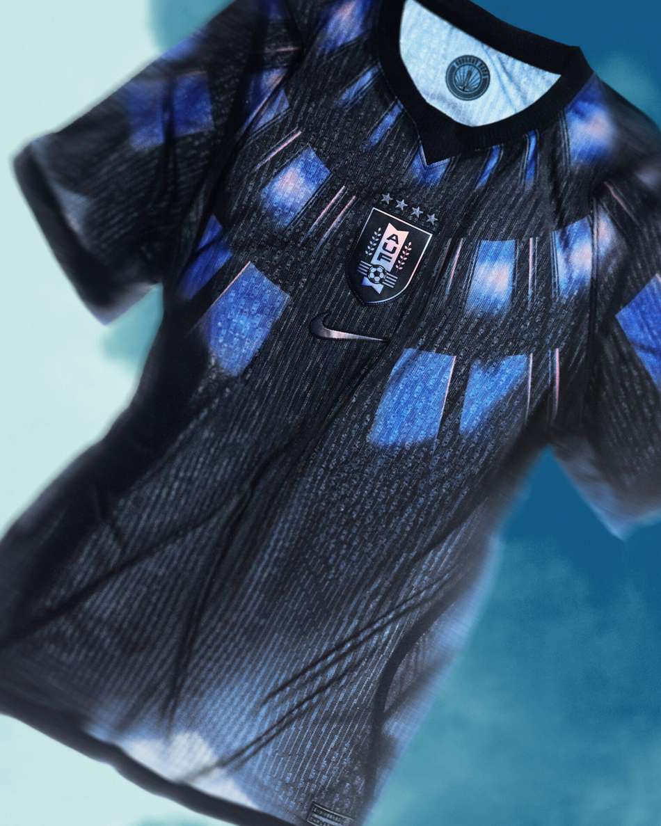 Nova camisa do Uruguai (Foto: Reprodução)