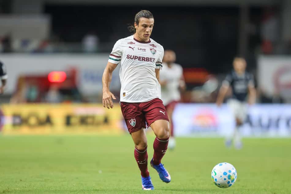 Canobbio em ação no jogo do Fluminense contra o Remo