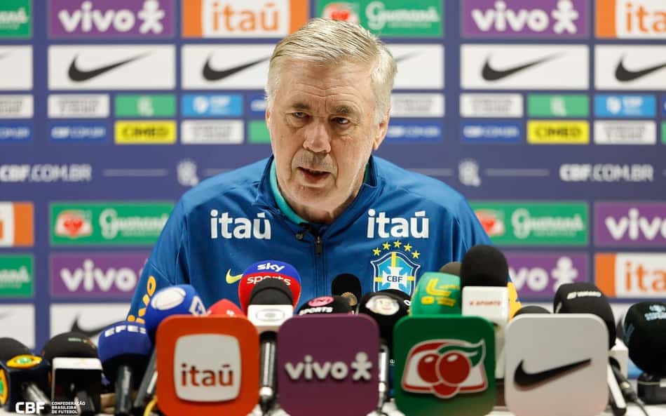 Carlo Ancelotti em convocação da Seleção Brasileira (Foto: Rafael Ribeiro)
