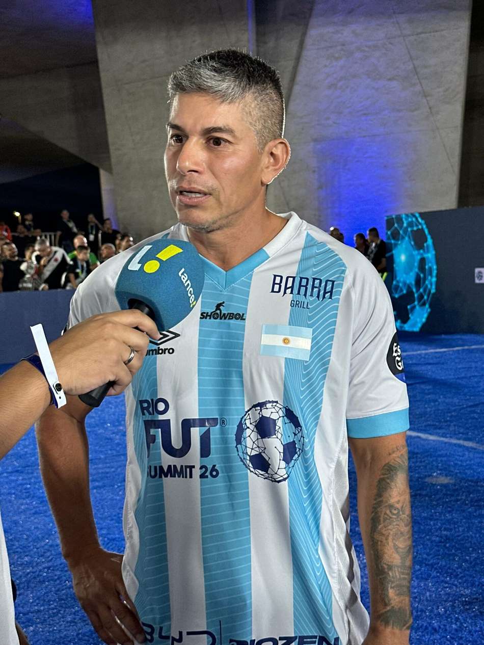 Conca, ex-Fluminense, em entrevista ao Lance! (Foto: Lucas Bayer/Lance!)