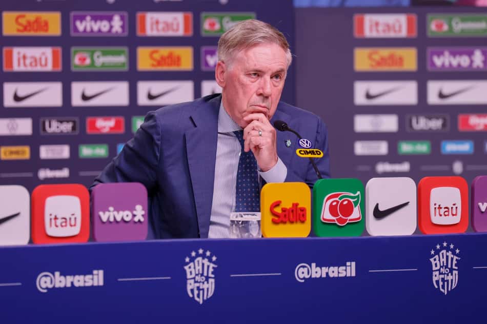 Carlo Ancelotti, durante convocação da Seleção
