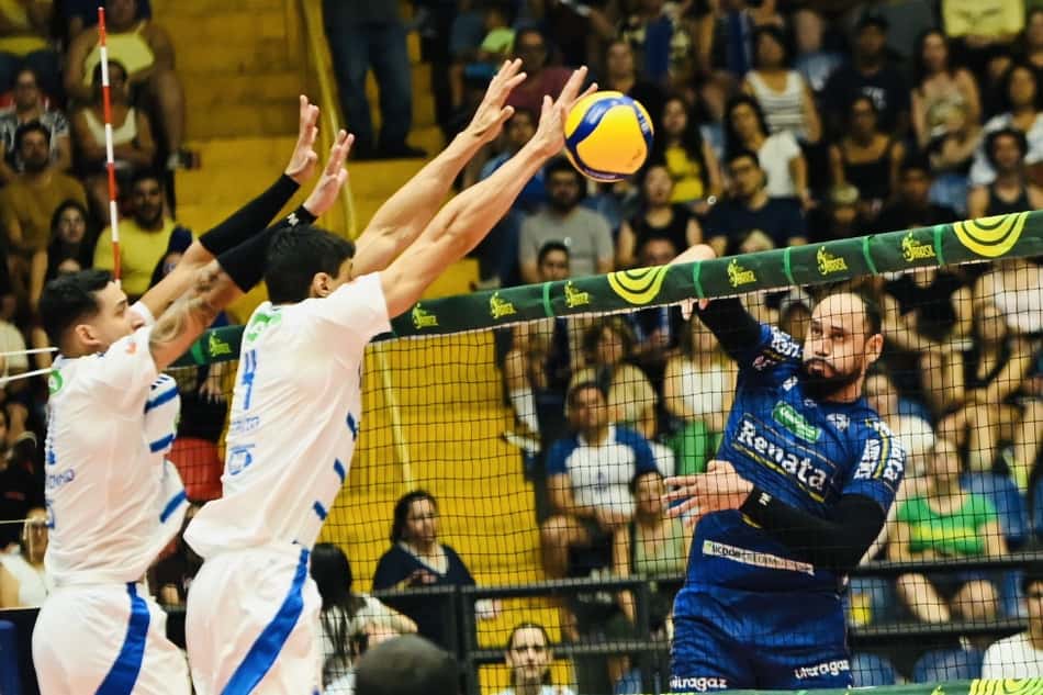 Cruzeiro e Campinas, líder e vice-líder da Superliga, decidiram a Copa Brasil no último fim de semana (Foto: Rafael de Paula/Usina de Ideias/CBV)