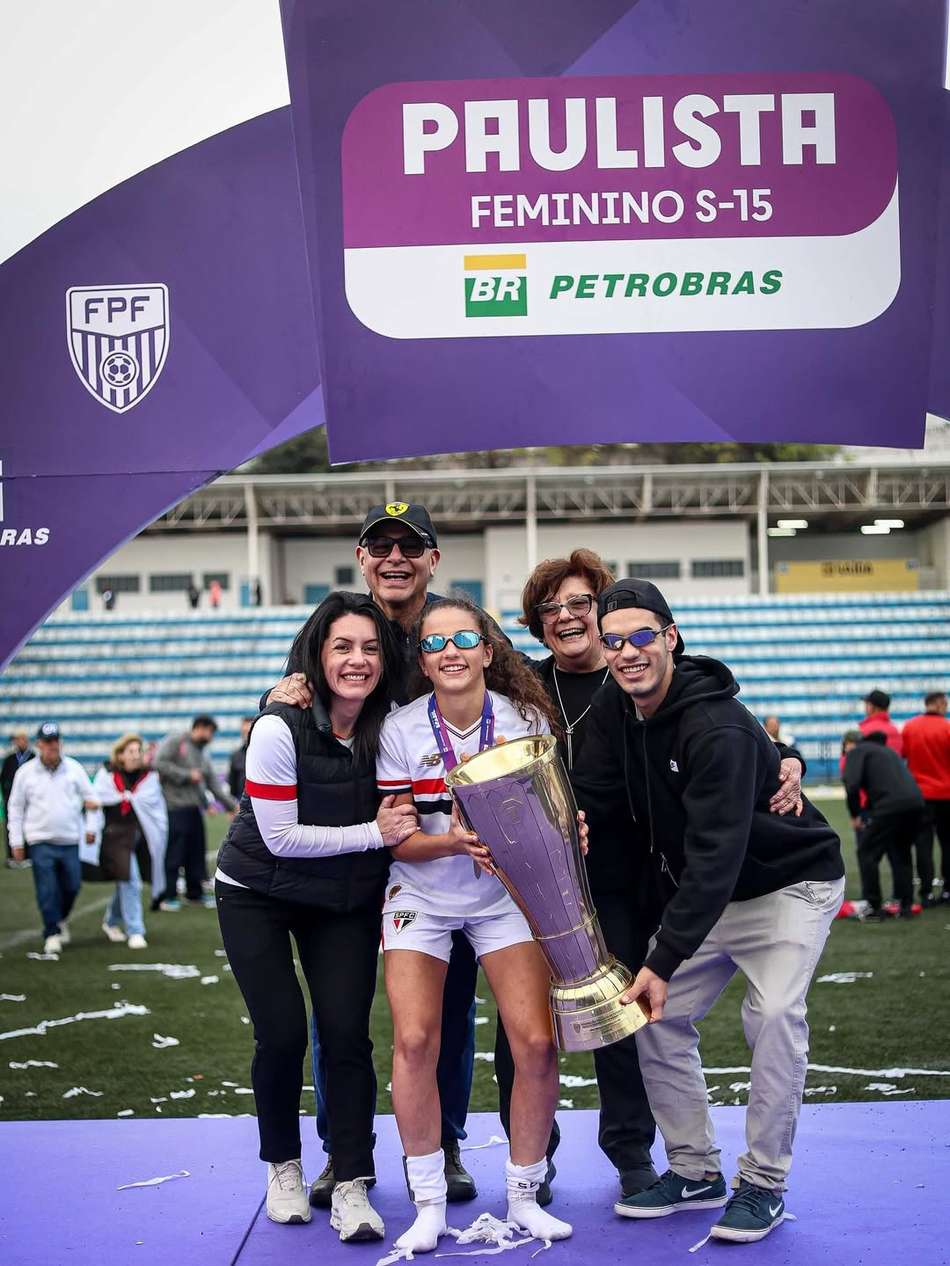 Família de Pietra Lucci. (Divulgação)