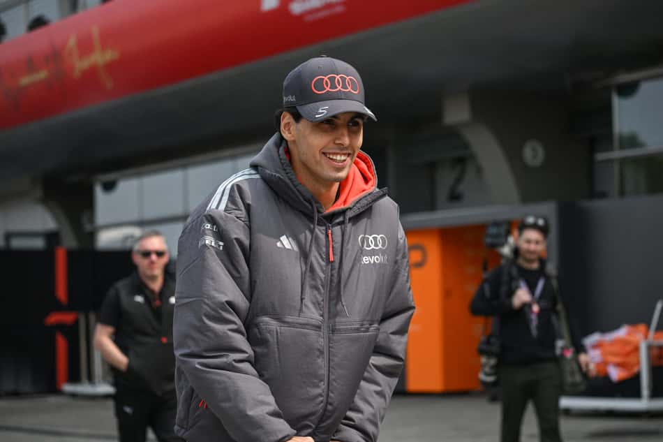 Gabriel Bortoleto no GP da China pela F1 2026 (Foto: Jade GAO / AFP)