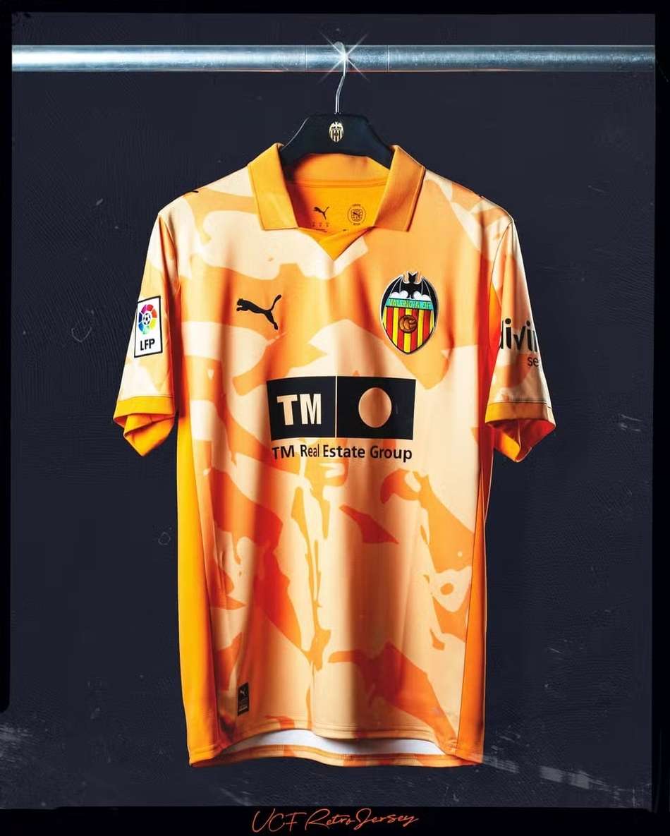 La Liga realiza rodada com camisas retrô