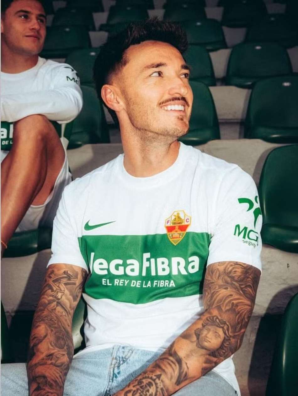 La Liga realiza rodada com camisas retrô