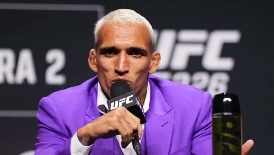 Charles 'Do Bronx' em coletiva antes do UFC 326, em Las Vegas (Divulgação)