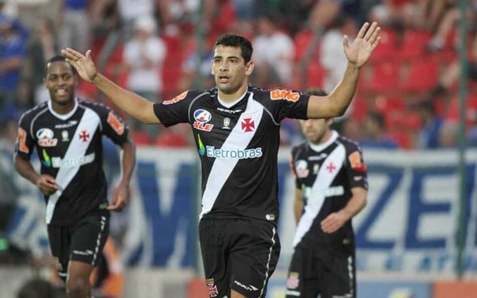 Diego Souza - Com a camisa do Vasco