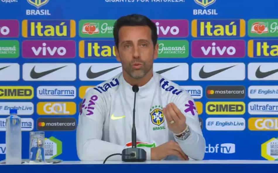 De saída do Nottingham Forest, Edu Gaspar comenta possibilidade de ir para o Flamengo
