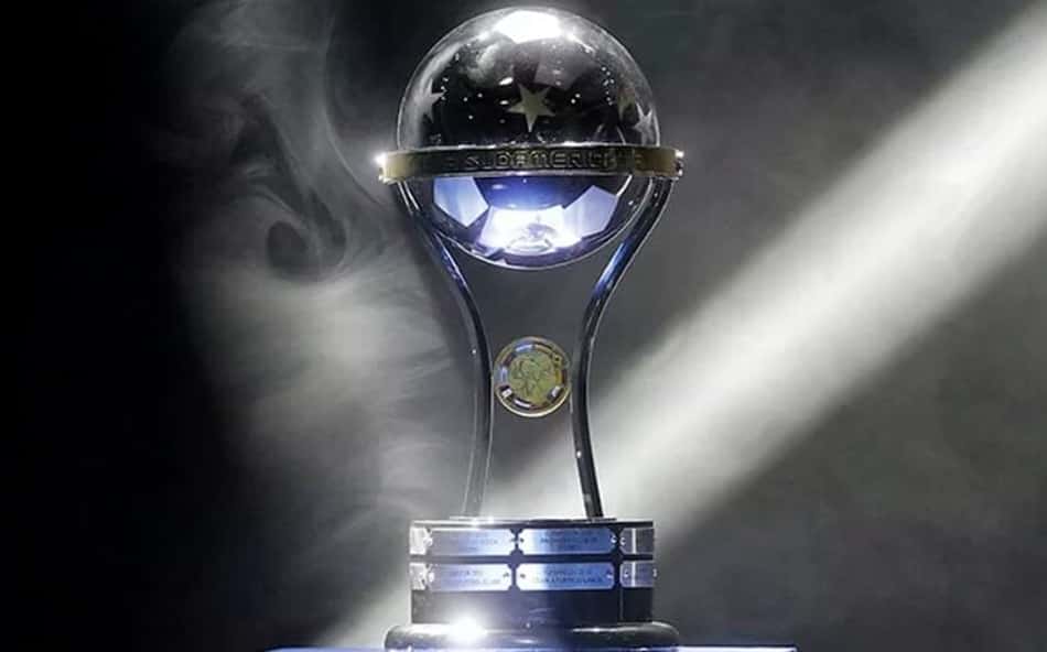 Taça da Copa Sul-Americana
