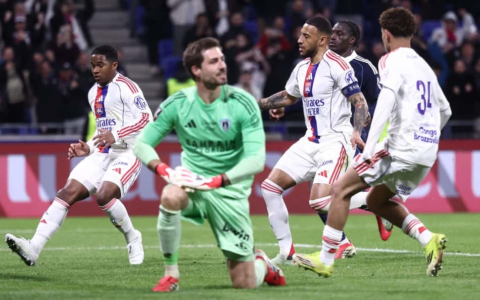 Europeus reagem a jogo de Endrick pelo Lyon: 'É tão difícil'