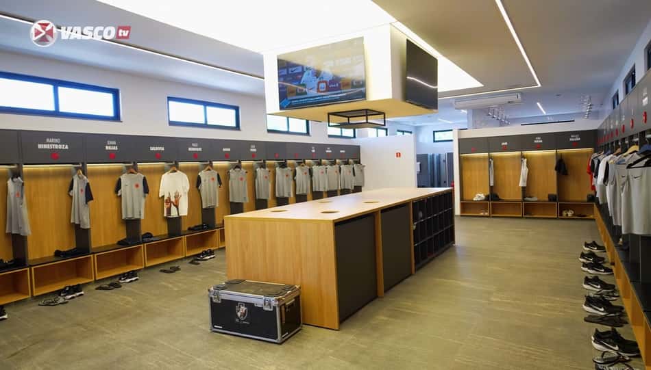 Novo vestiário do CT Moacyr Barbosa, do Vasco (Foto: Reprodução/VascoTV)