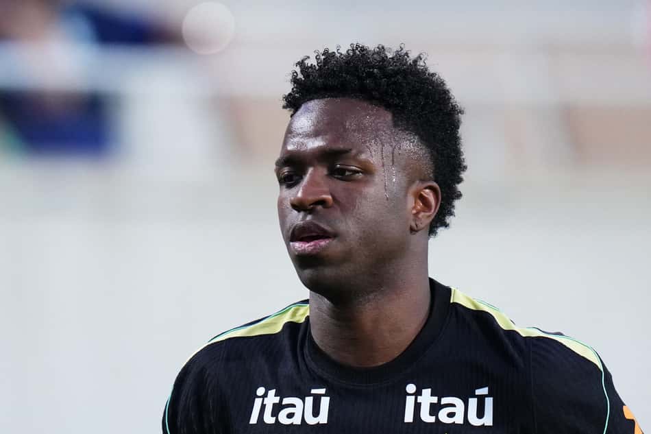 Vini Jr no aquecimento para o amistoso do Brasil contra a Croácia