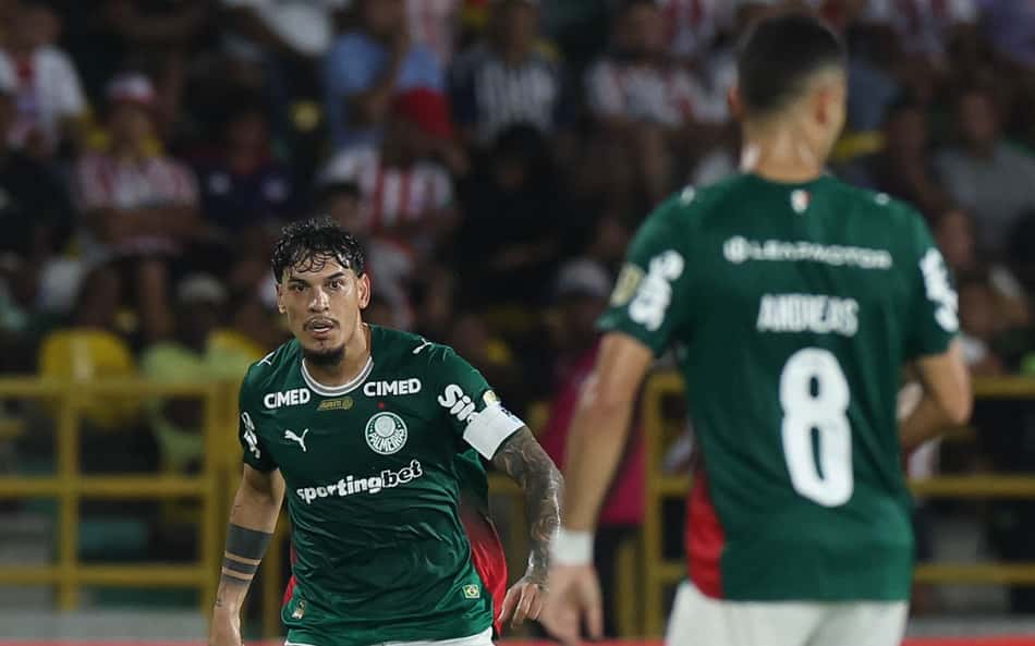 Gómez analisa estreia na Libertadores e aponta desgaste do Palmeiras: 'Viagens longas'