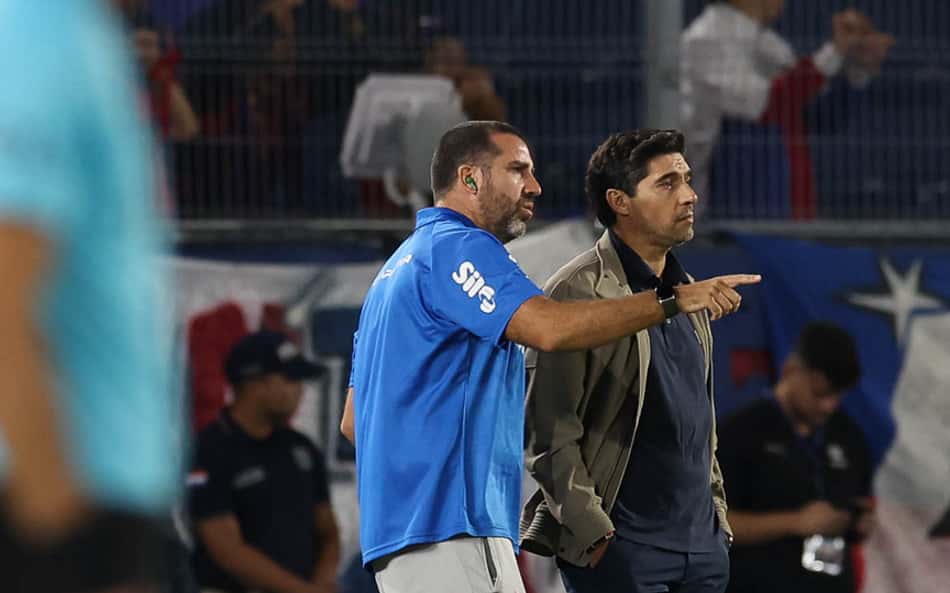 Abel volta a detonar calendário e aponta desgaste do Palmeiras na temporada