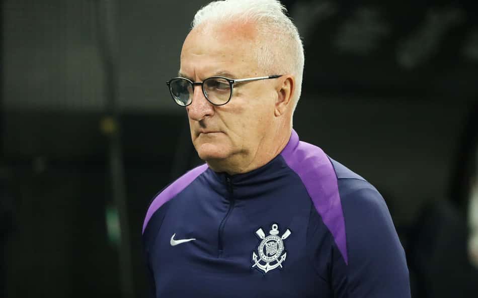 Dorival está entre os técnicos mais longevos do Corinthians na década; compare os números