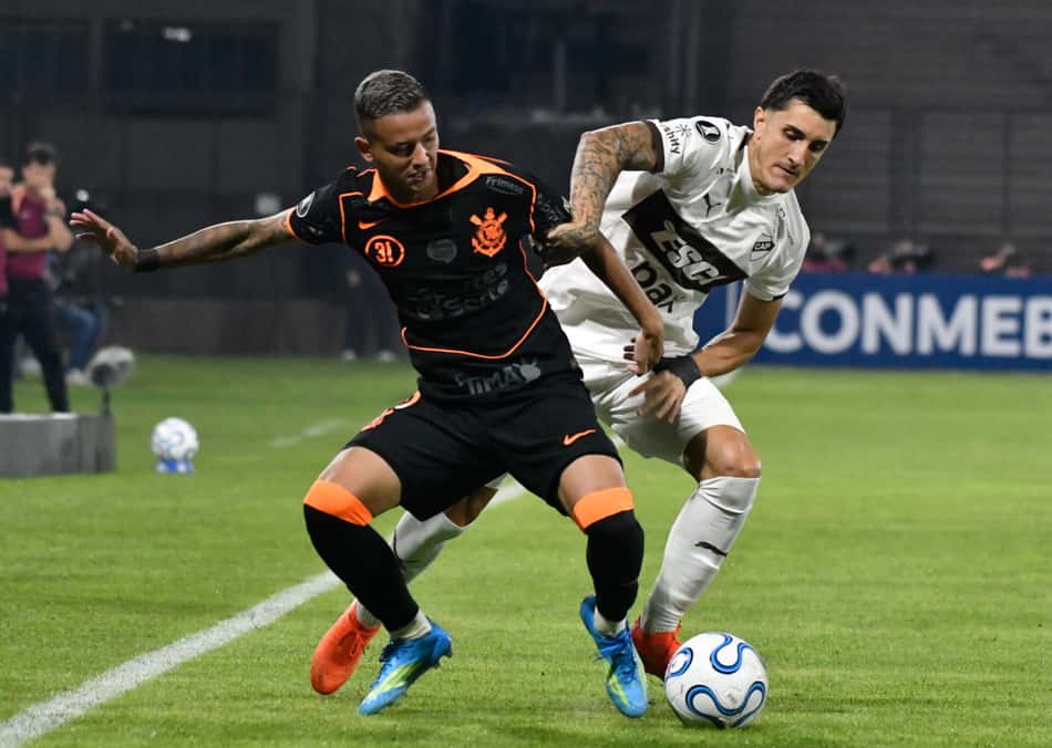 Conheça Kayke, Cria do Terrão que foi aposta de Diniz contra o Platense, na Libertadores