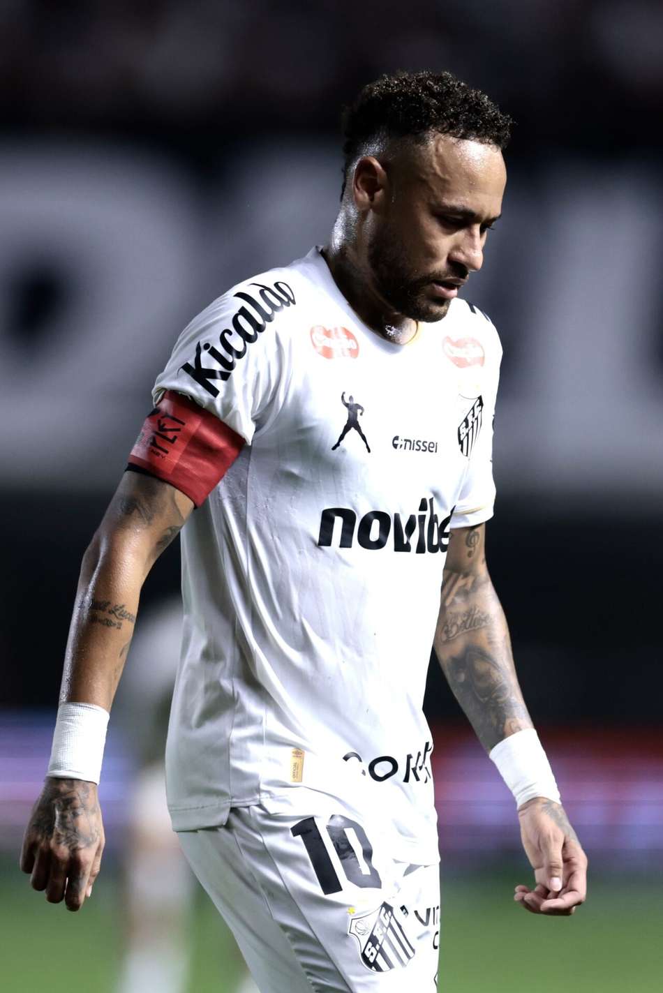 Neymar foi titular na vitória do Santos diante do Atlético-MG. (Foto: Marcello Zambrana/AGIF/Folhapress)