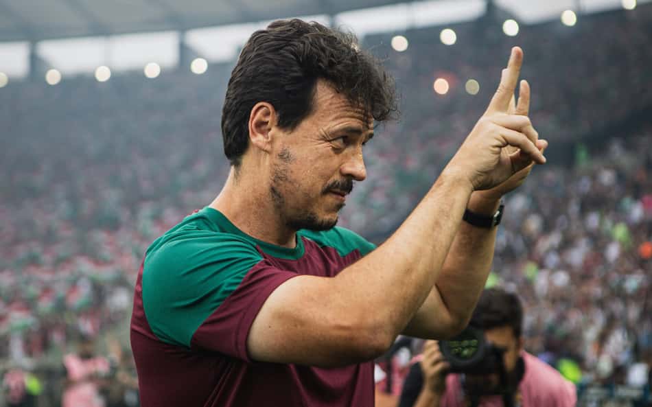 Corinthians encaminha a contratação do técnico Fernando Diniz